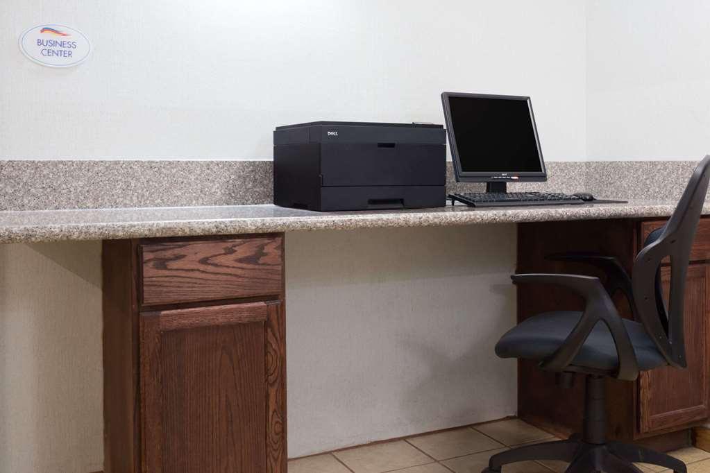 Econo Lodge Inn & Suites Wisconsin Dells Buitenkant foto