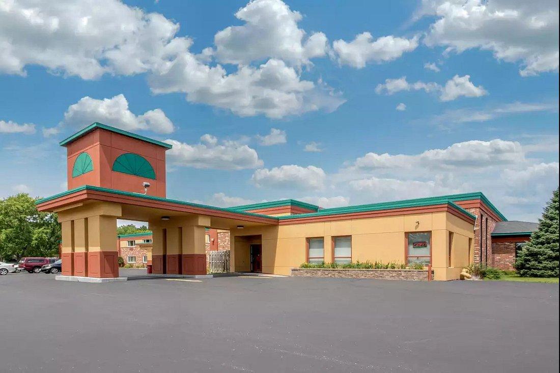 Econo Lodge Inn & Suites Wisconsin Dells Buitenkant foto