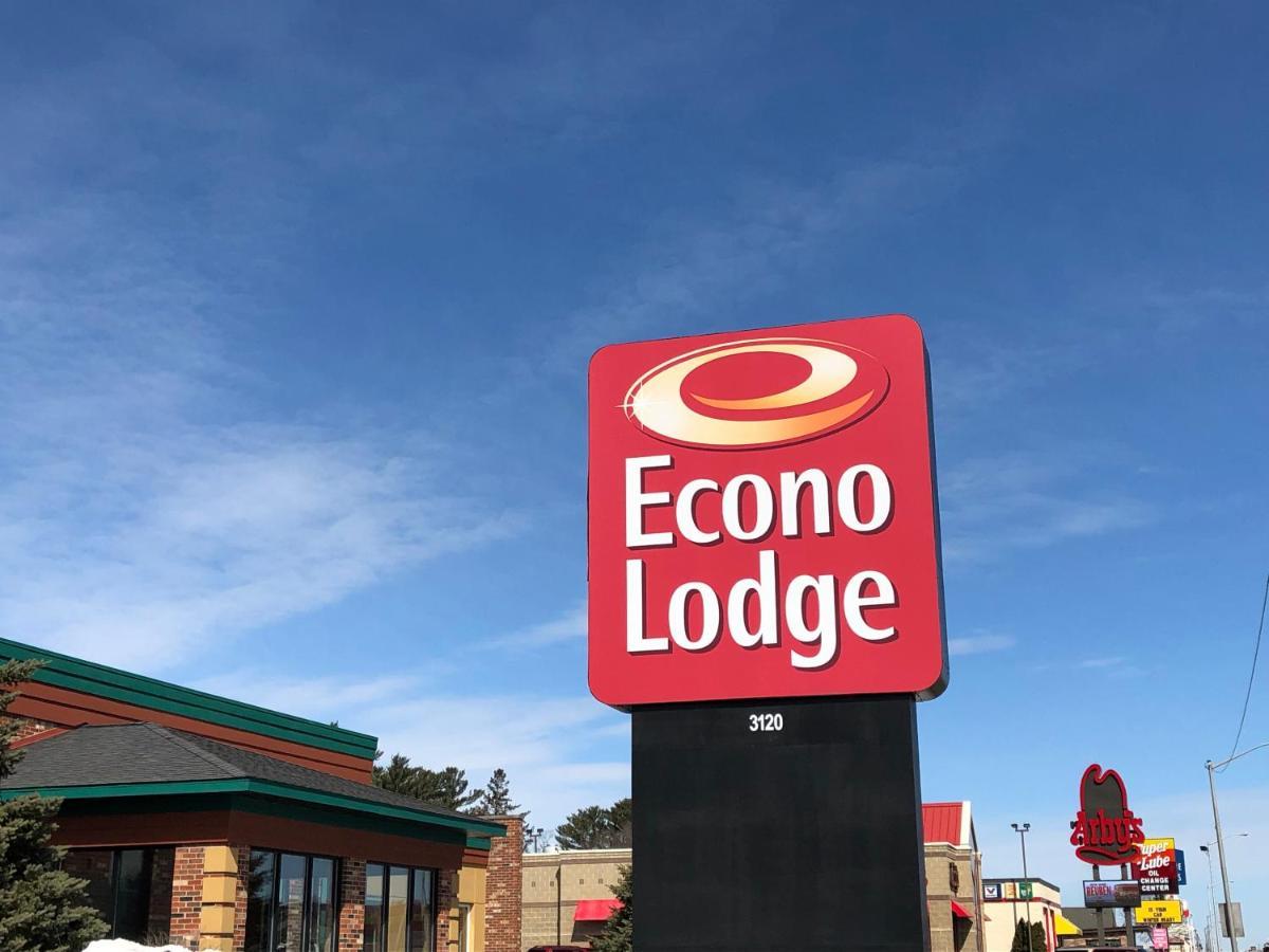 Econo Lodge Inn & Suites Wisconsin Dells Buitenkant foto