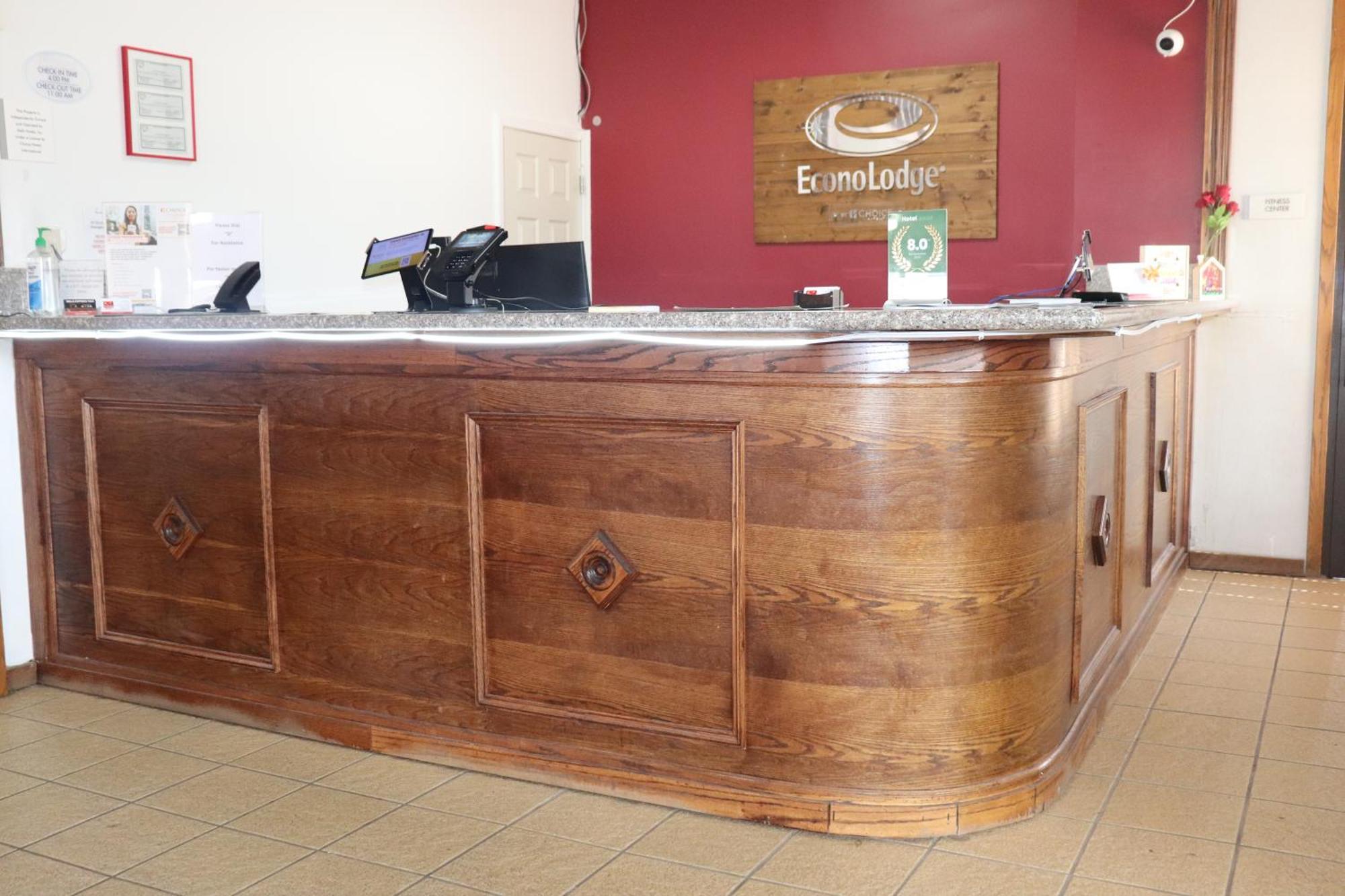 Econo Lodge Inn & Suites Wisconsin Dells Buitenkant foto