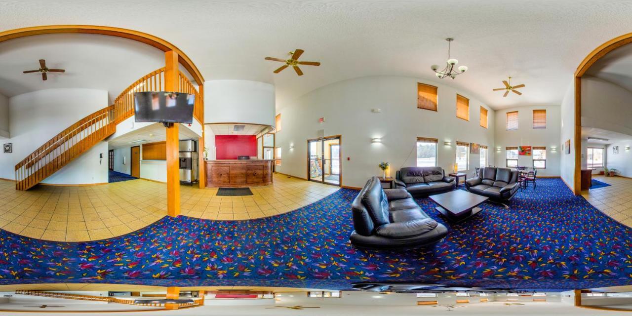 Econo Lodge Inn & Suites Wisconsin Dells Buitenkant foto